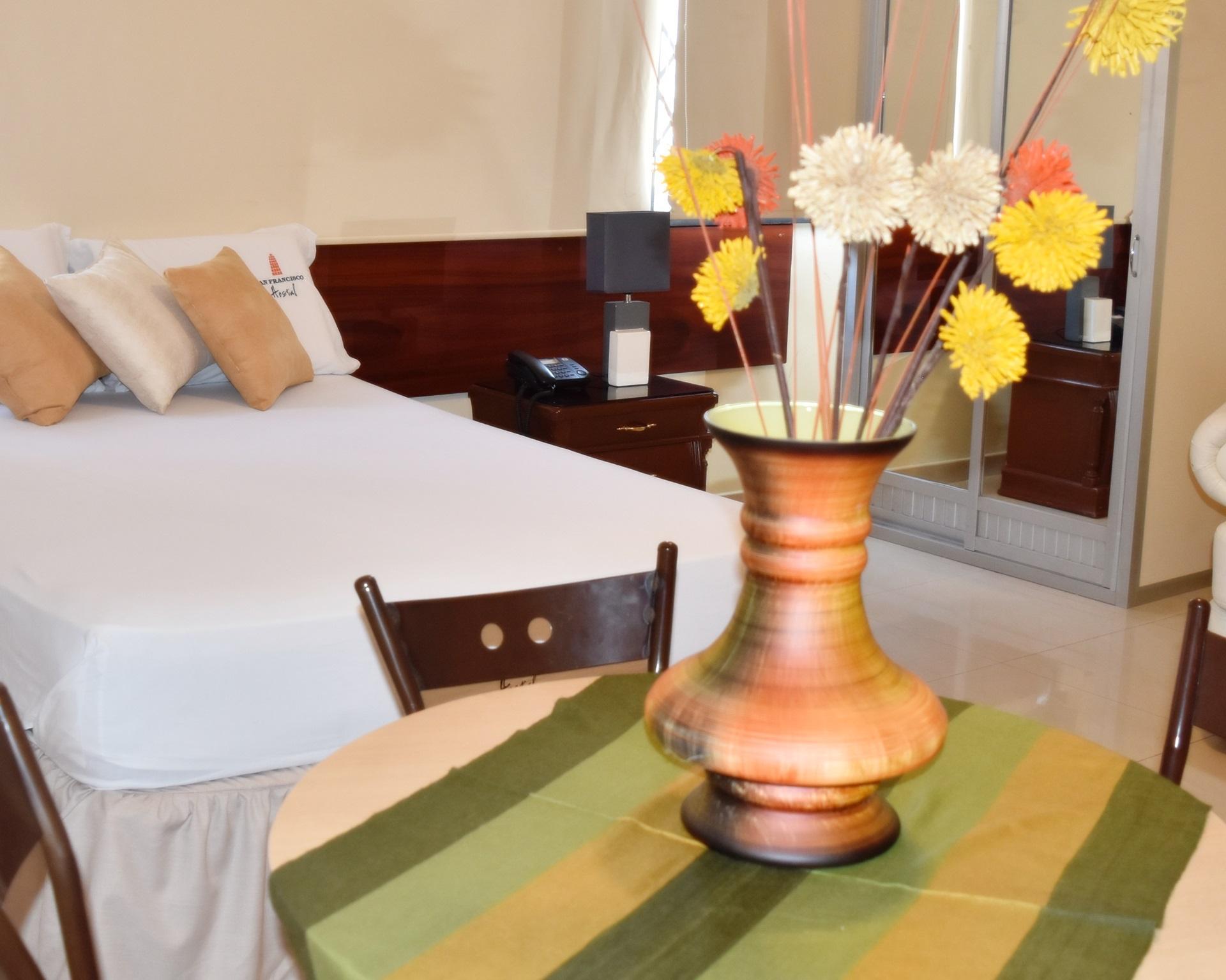 San Francisco Apart Hotel Guayaquil Bagian luar foto