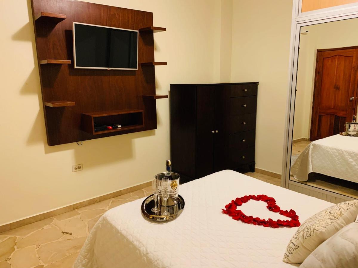 San Francisco Apart Hotel Guayaquil Bagian luar foto